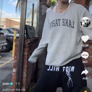 Riot Hill Sweatpants